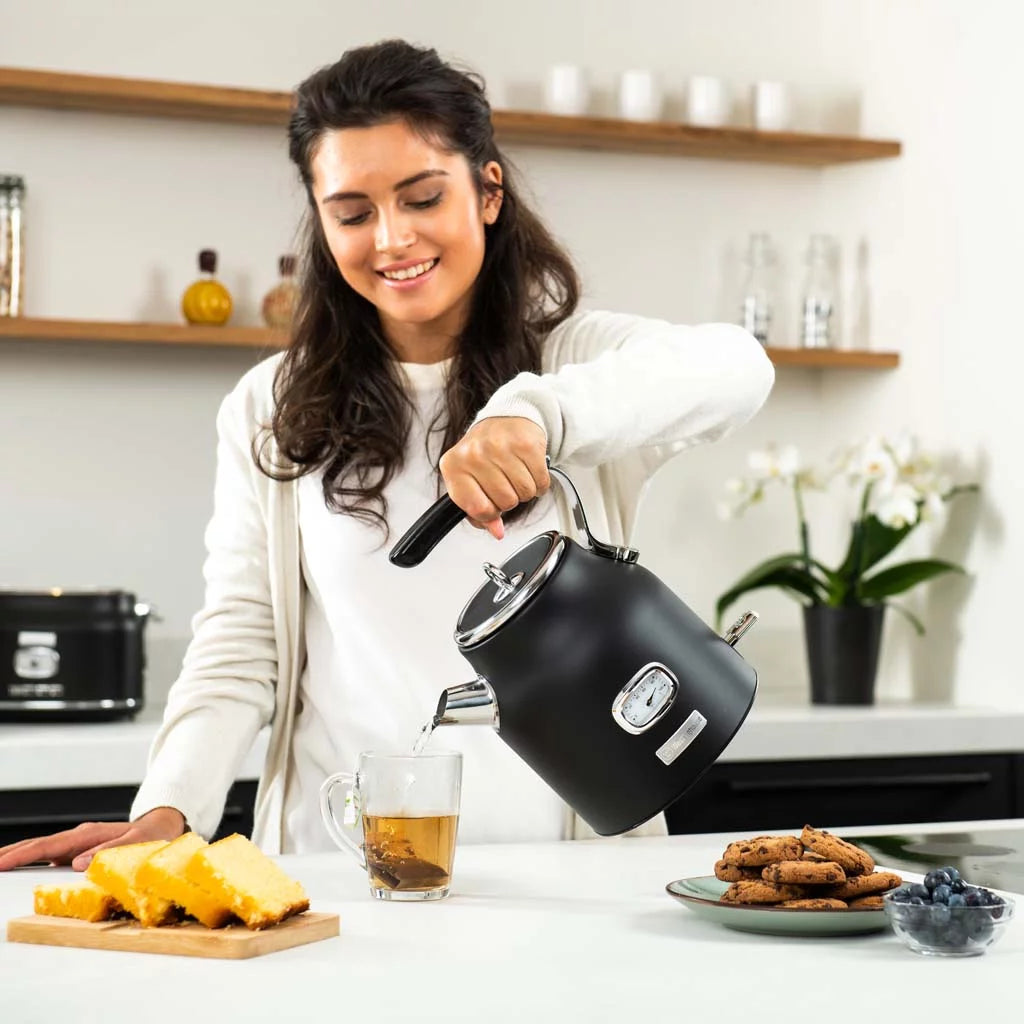 Black Electric Kettle Q2284