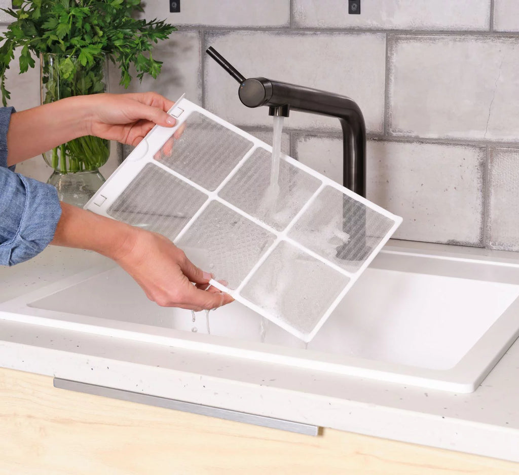 5,000 BTU 115-Volt Mechanical Window Air Conditioner B847