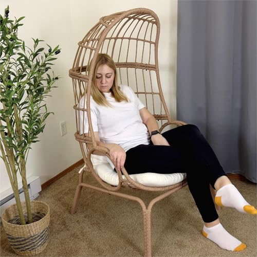 Beige Wicker Egg Chair with Ottoman C955