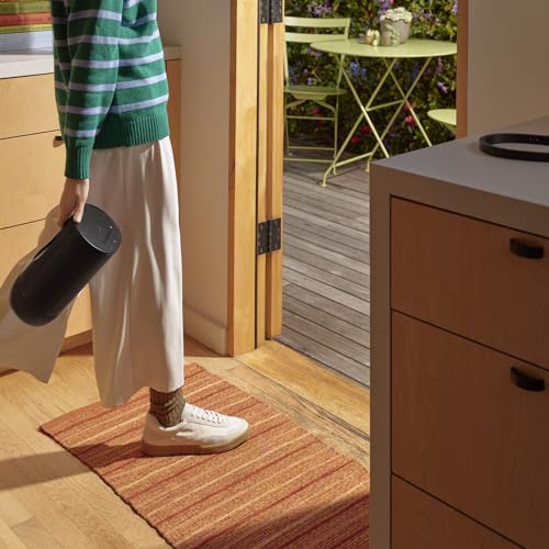 White Wireless Portable Bluetooth Speaker L841