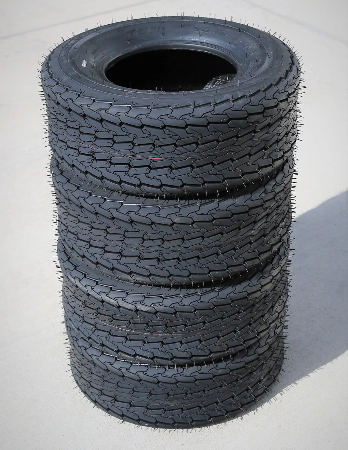 20.5X8.00-10 10 Ply Trailer Tire Y491704