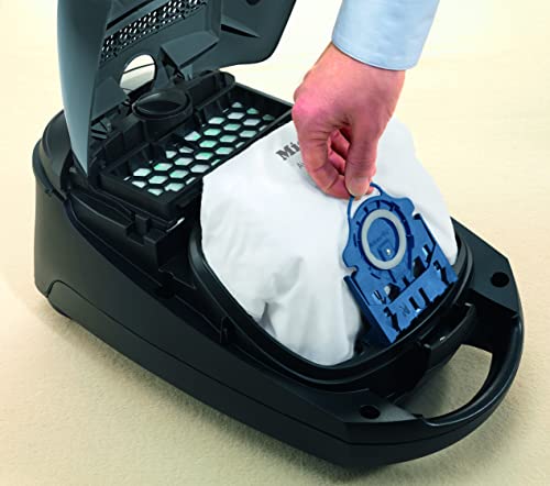 Bagged Canister Vacuum J17000
