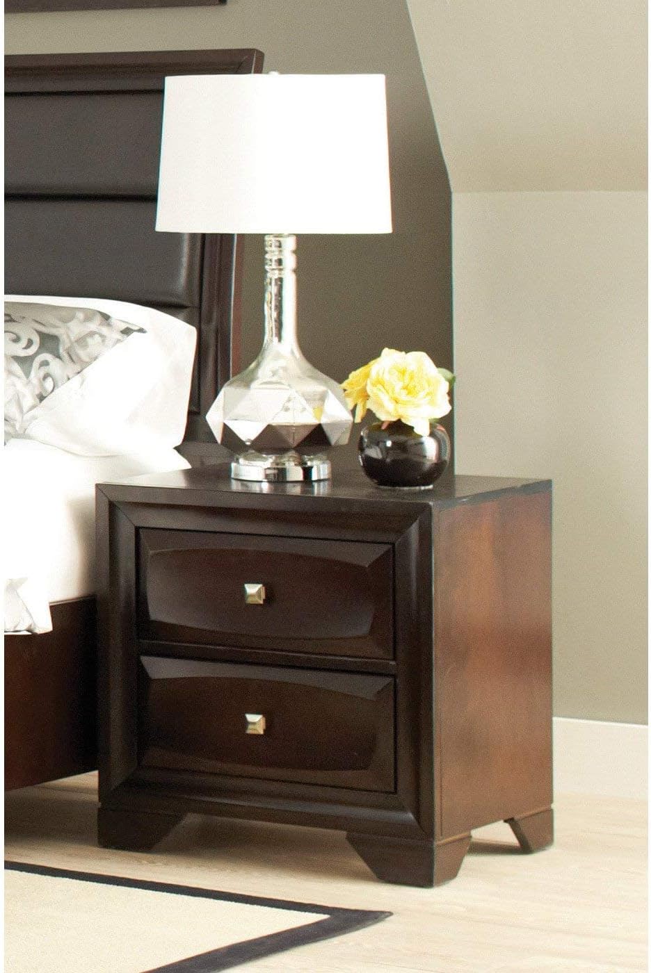 Cappuccino 2-Drawer Nightstand D19282