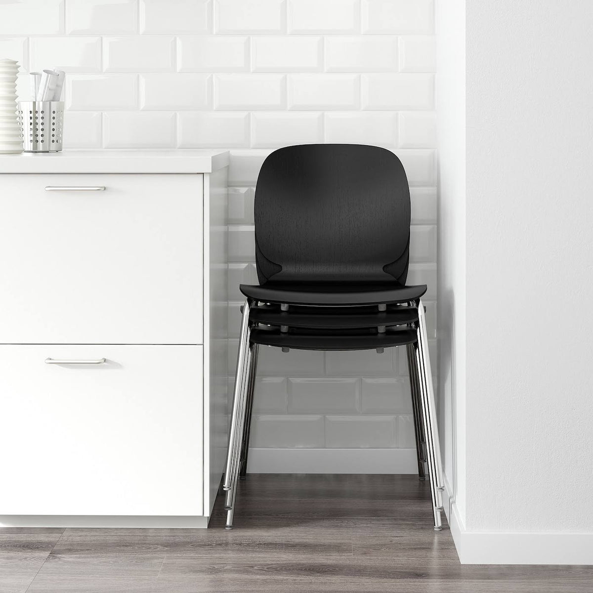 Black Chrome Plated Chair F2853