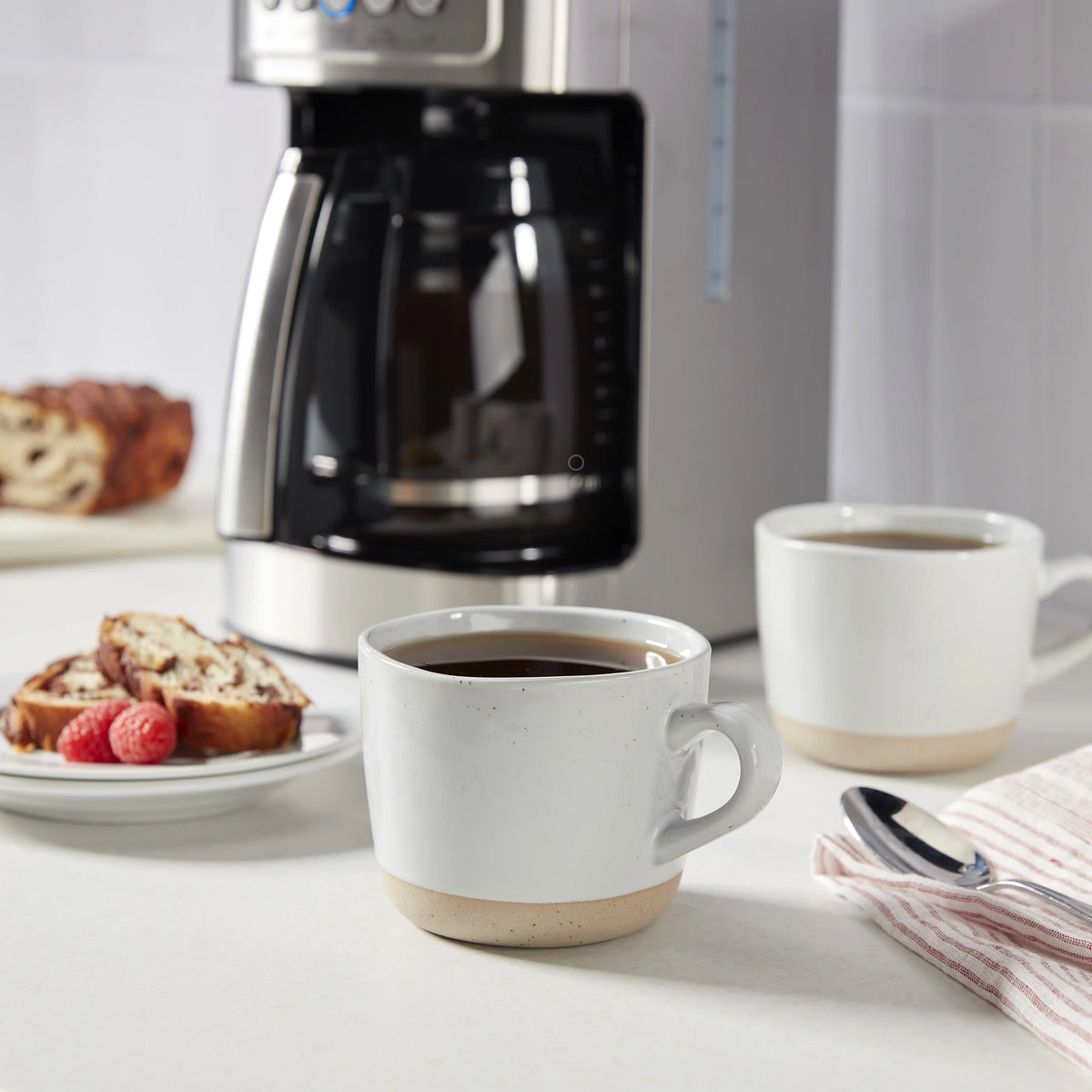 14 Cup Programmable Coffeemaker N1613