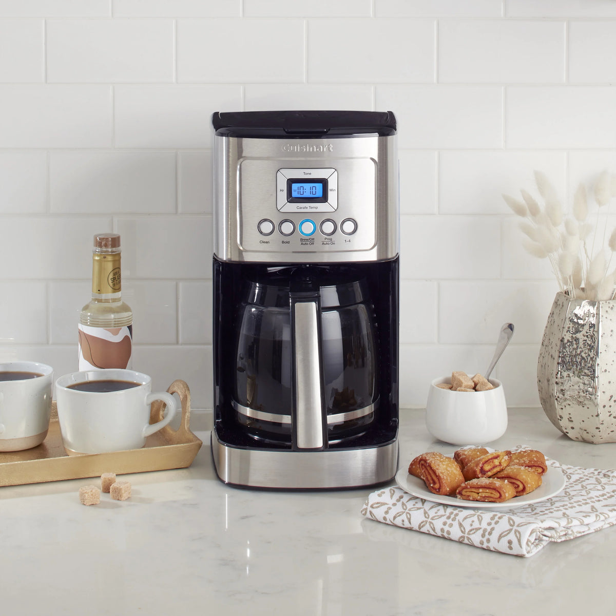 14 Cup Programmable Coffeemaker N1613